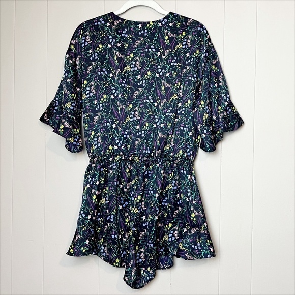 Victoria’s Secret Satin Floral Romper Medium black ditsy ruffle sleep loungewear - Picture 5 of 13